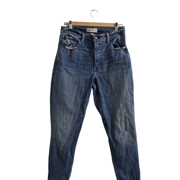 Abercrombie & Fitch High Rise Mom Jeans - Picture 7 of 7